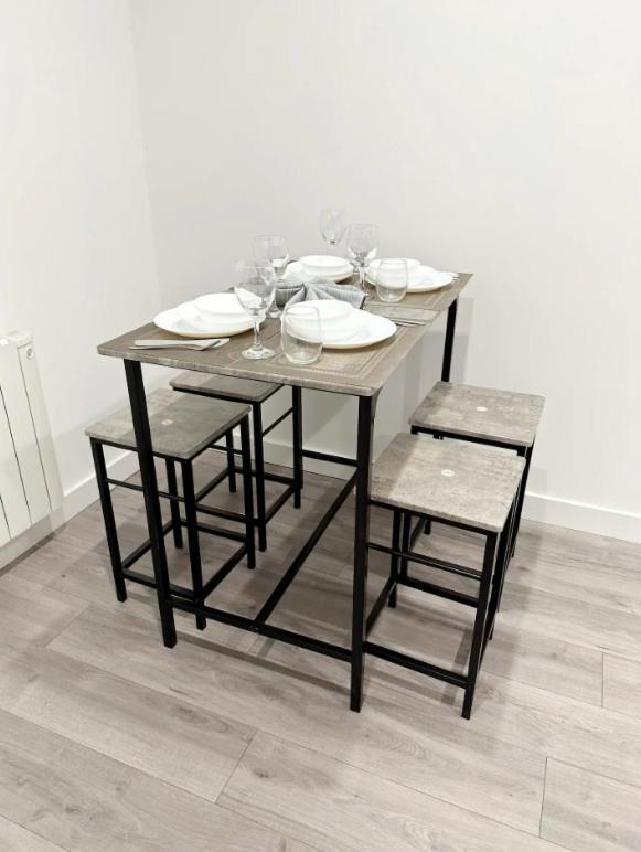 Rs-0 - Appartement F2 Au Rdc A Mulhouse Pour 1-3 Pers מראה חיצוני תמונה